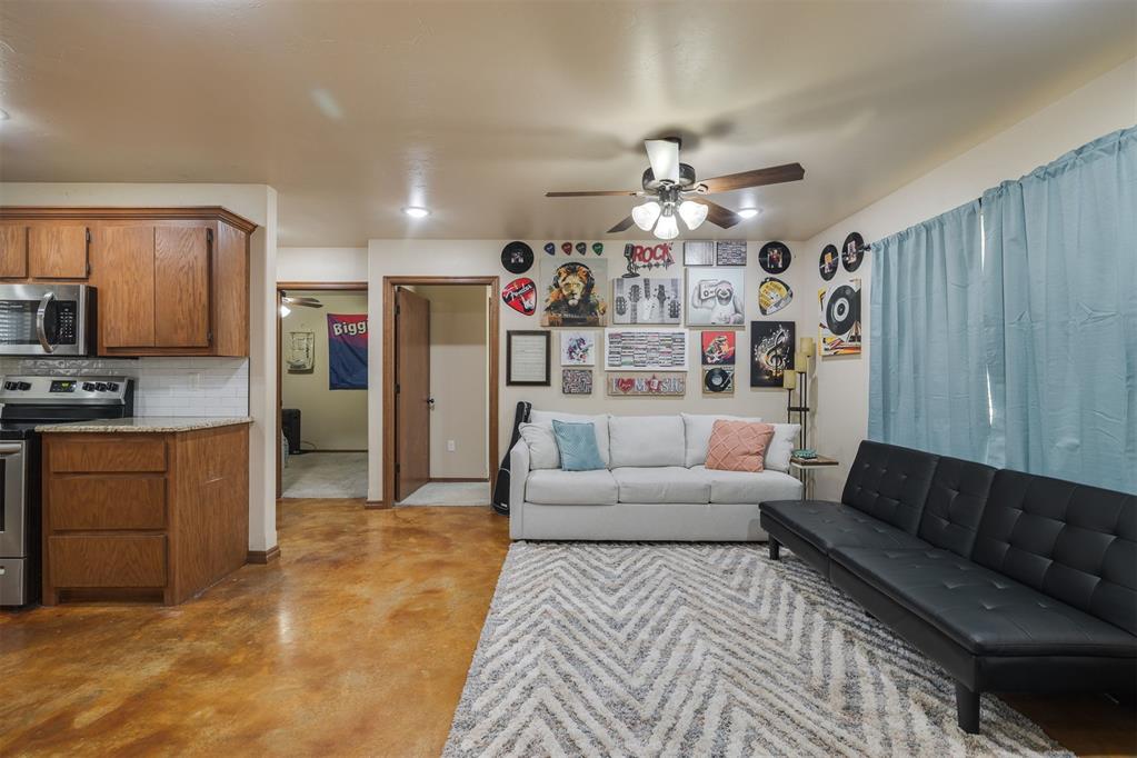 1581 Laura Meadows Drive