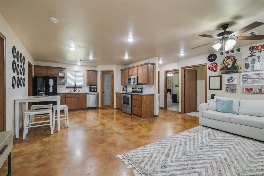 1581 Laura Meadows Drive