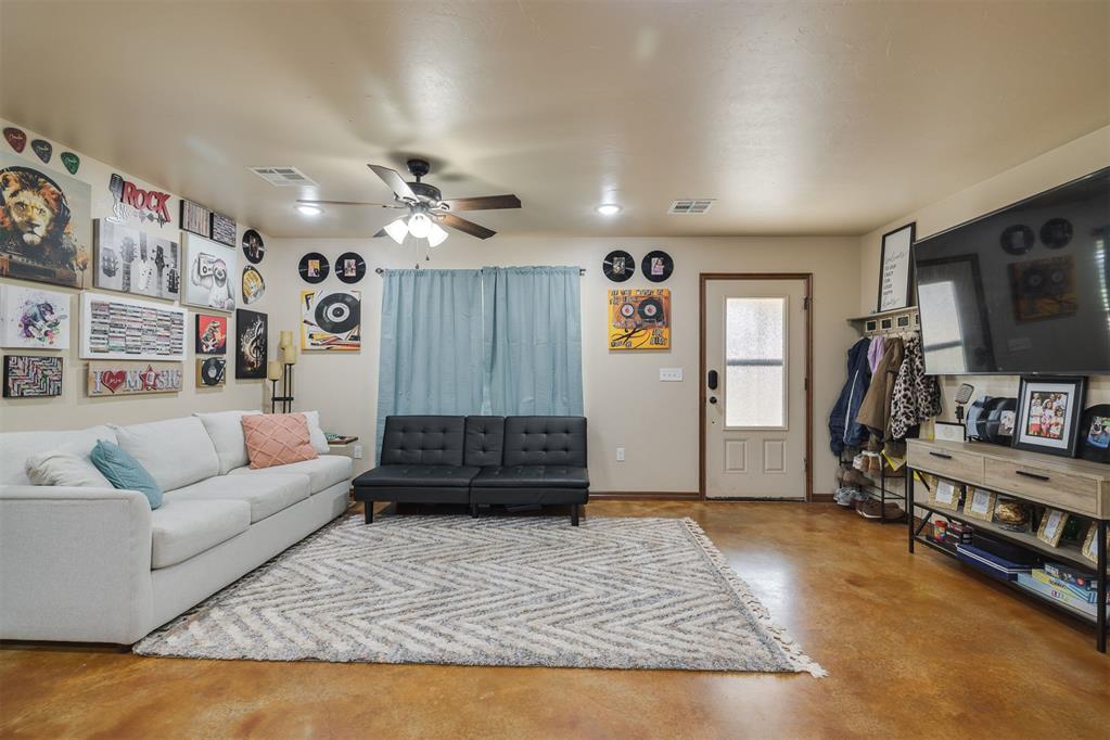 1581 Laura Meadows Drive