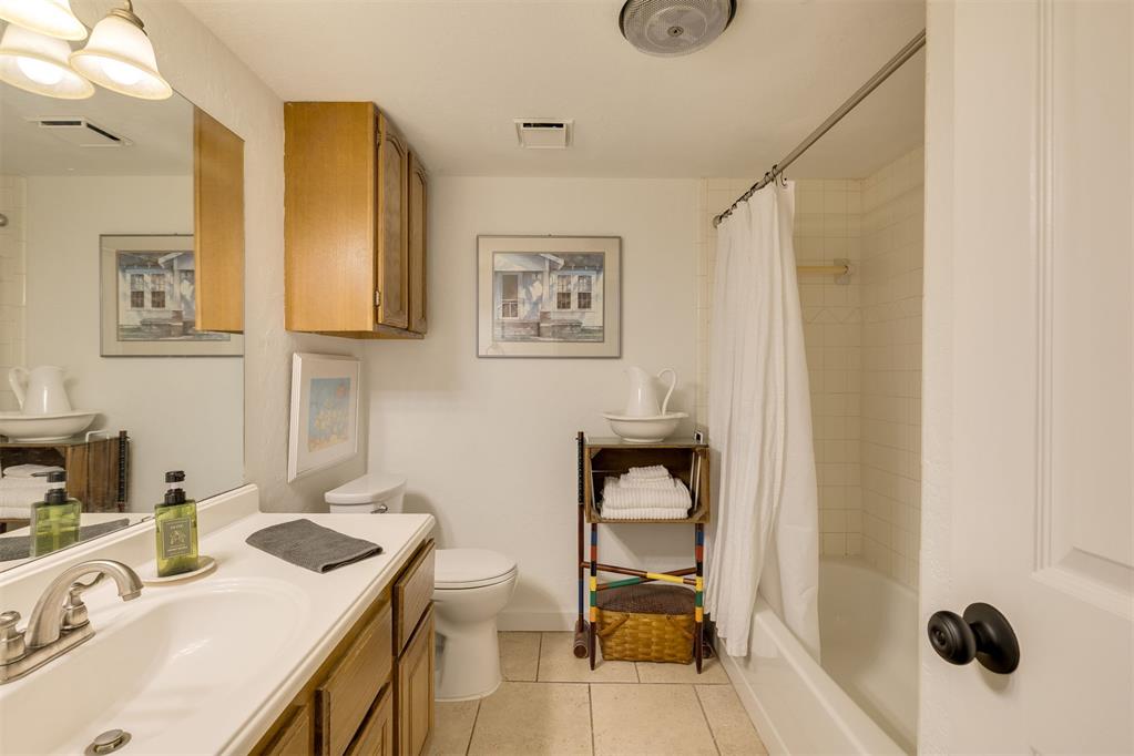 3003 River Oaks Drive Unit: 120