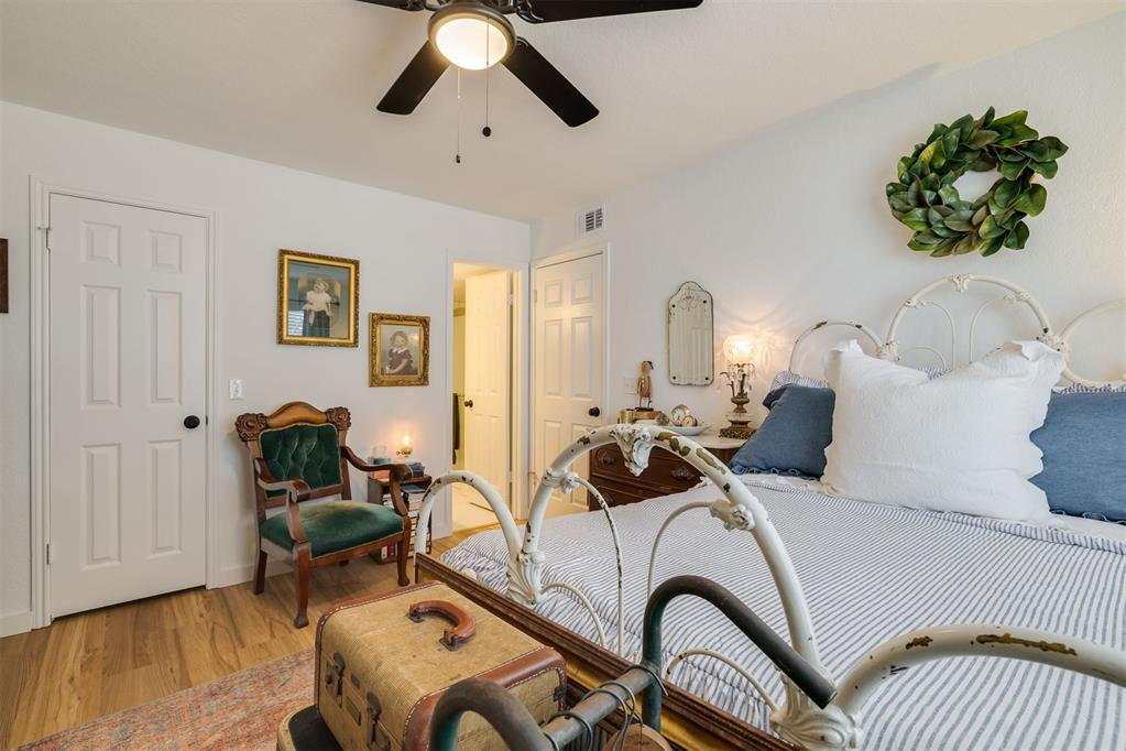 3003 River Oaks Drive Unit: 120