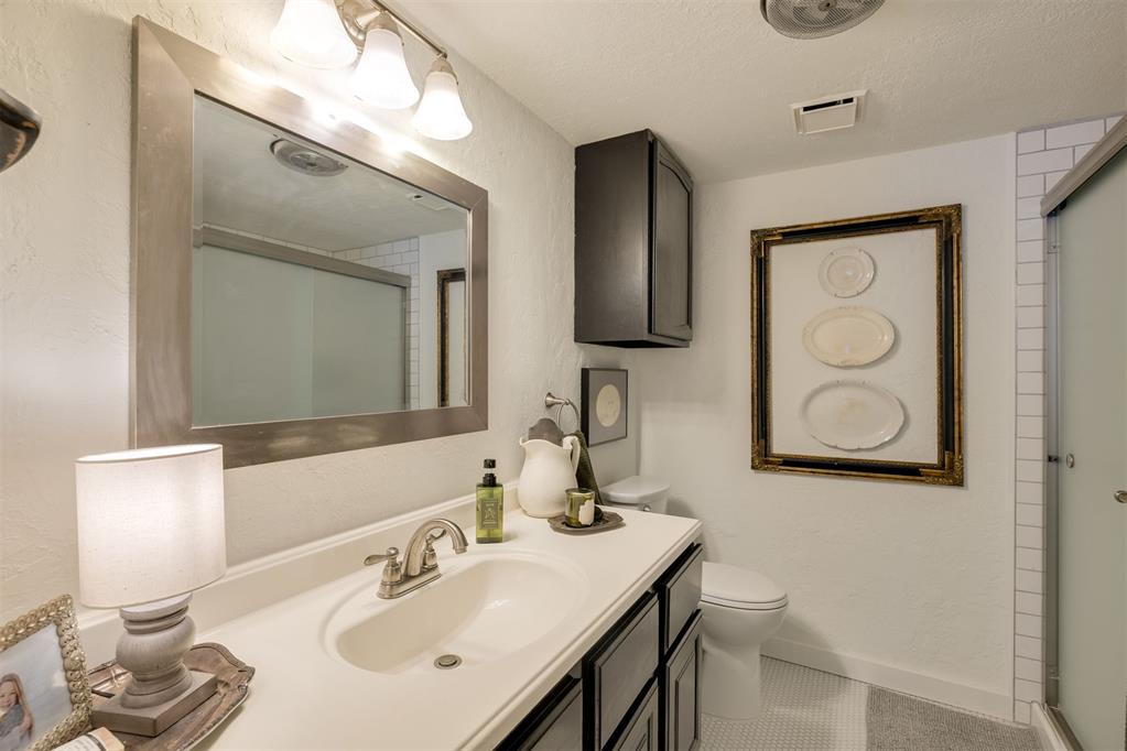 3003 River Oaks Drive Unit: 120