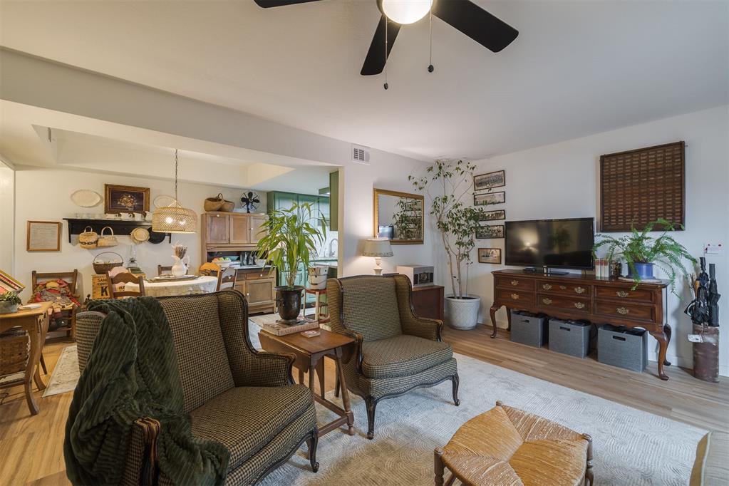 3003 River Oaks Drive Unit: 120