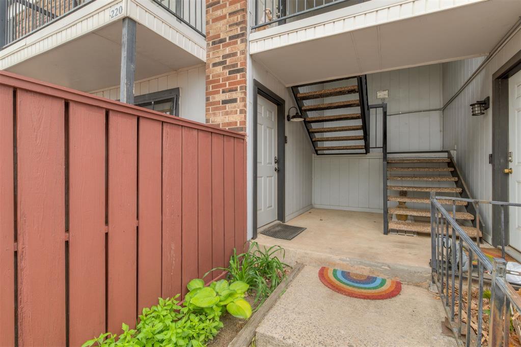 3003 River Oaks Drive Unit: 120
