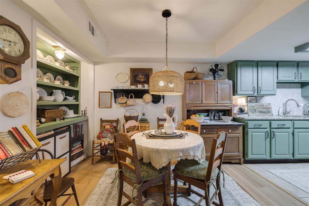 3003 River Oaks Drive Unit: 120