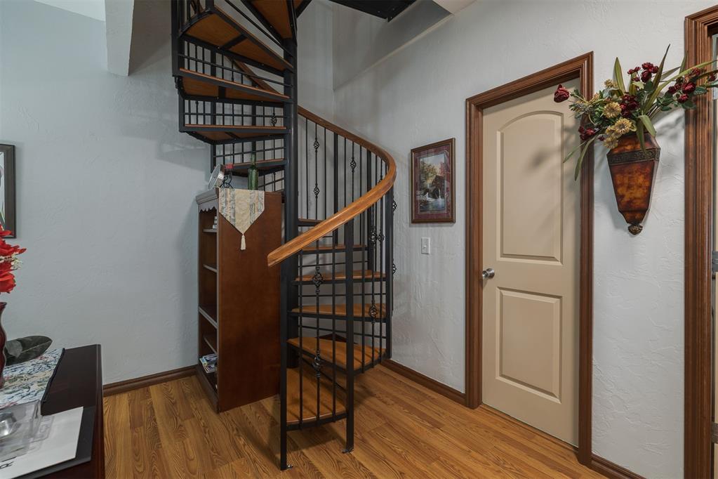 1812 Alameda Street Unit: 222