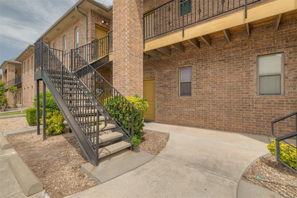 1812 Alameda Street Unit: 222