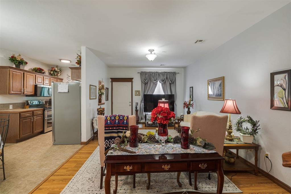 1812 Alameda Street Unit: 222