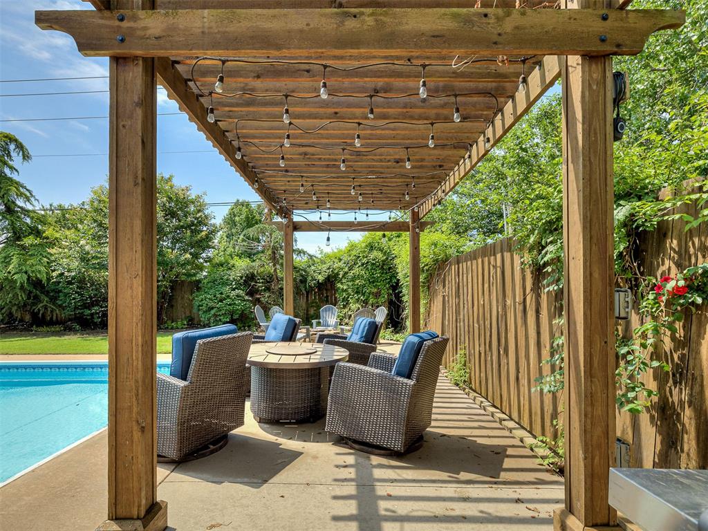 3912 Cedarbrook Drive