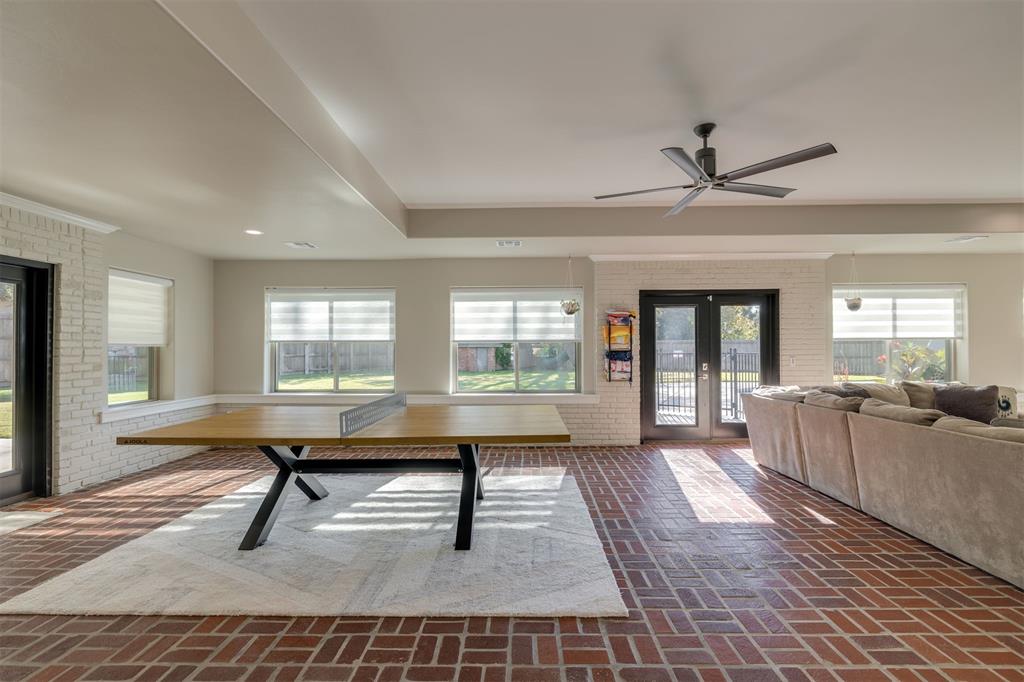 2503 Walnut Road