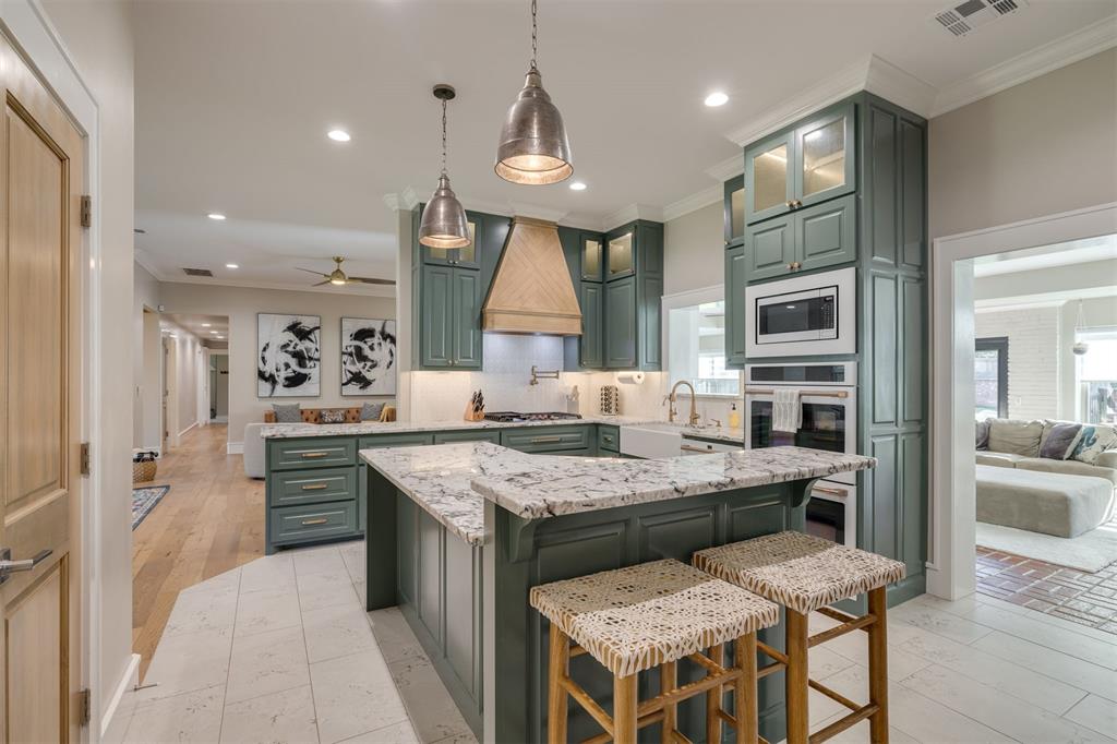 2503 Walnut Road