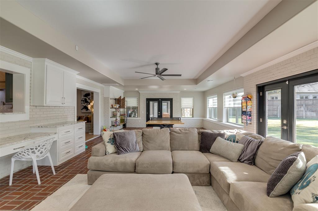 2503 Walnut Road