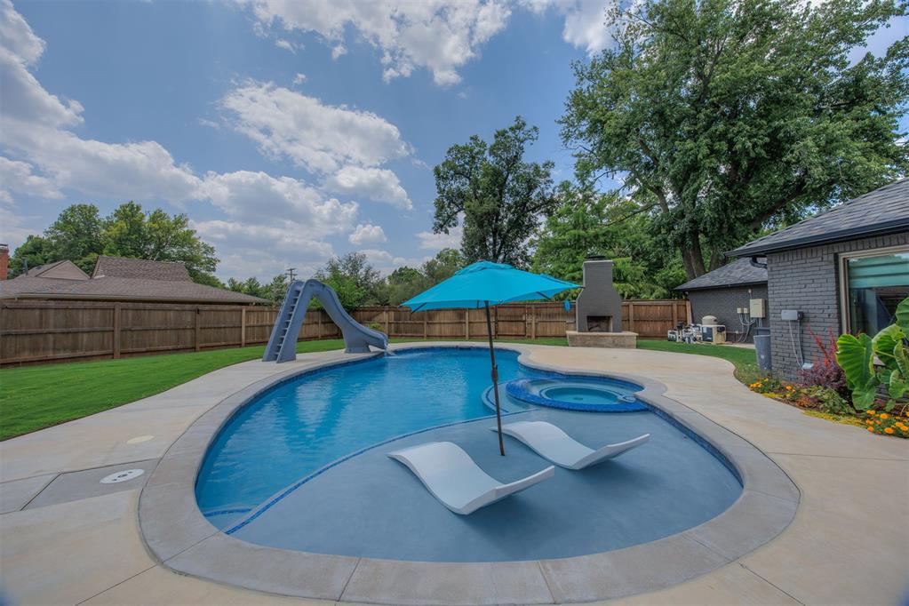 2503 Walnut Road