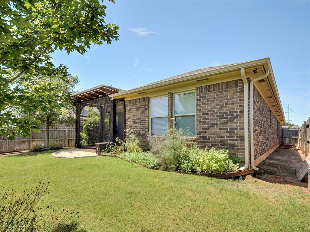 3005 Montane Drive