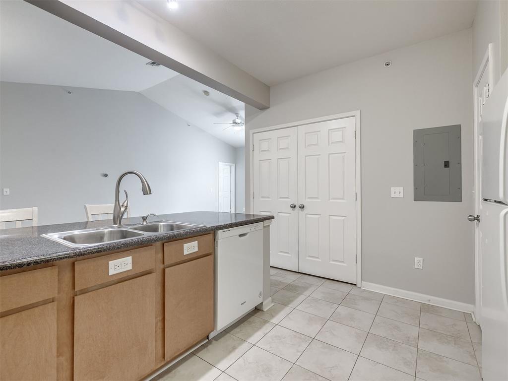 2200 Classen Boulevard Unit: 14-133