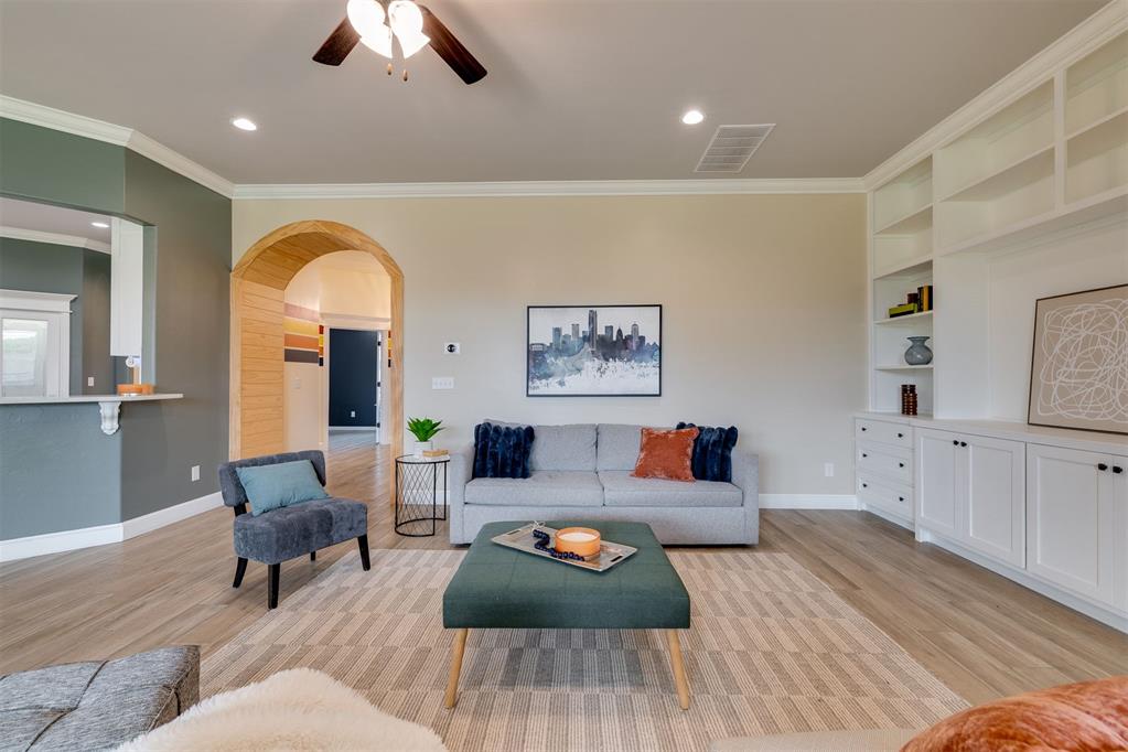 3904 Wedgewood Creek Drive