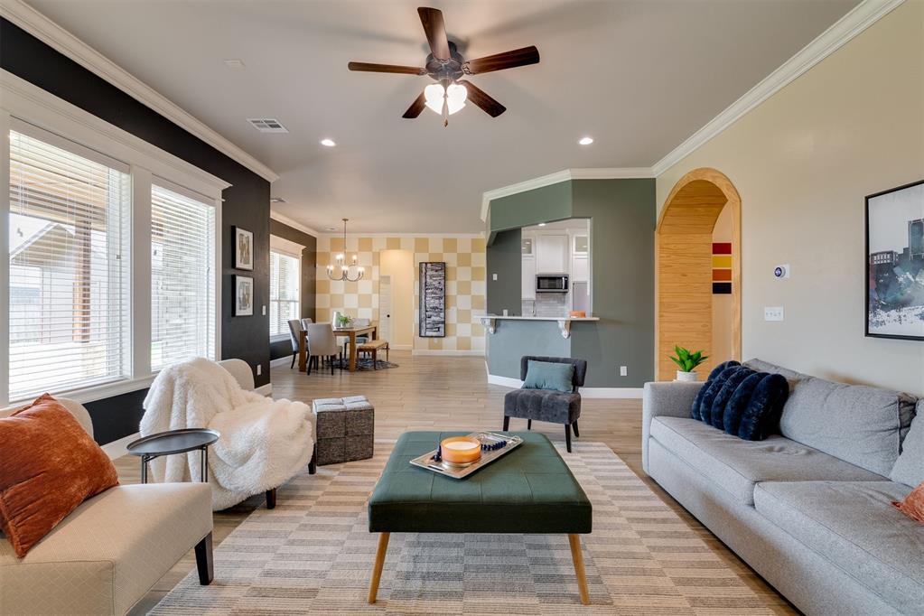3904 Wedgewood Creek Drive