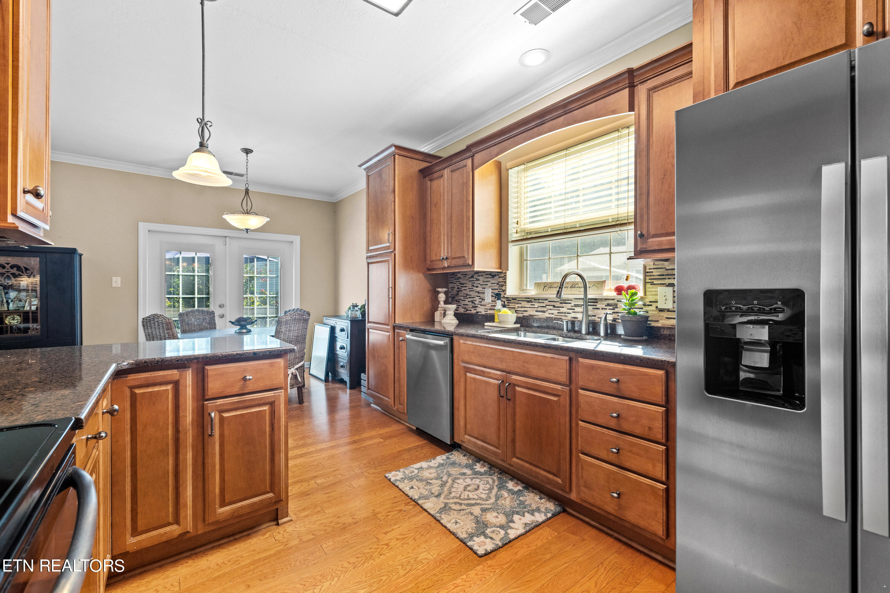 1304 Willowood Rd