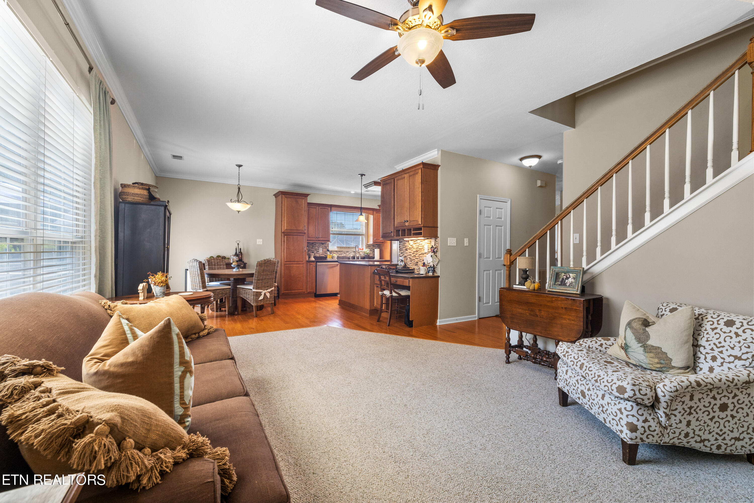 1304 Willowood Rd
