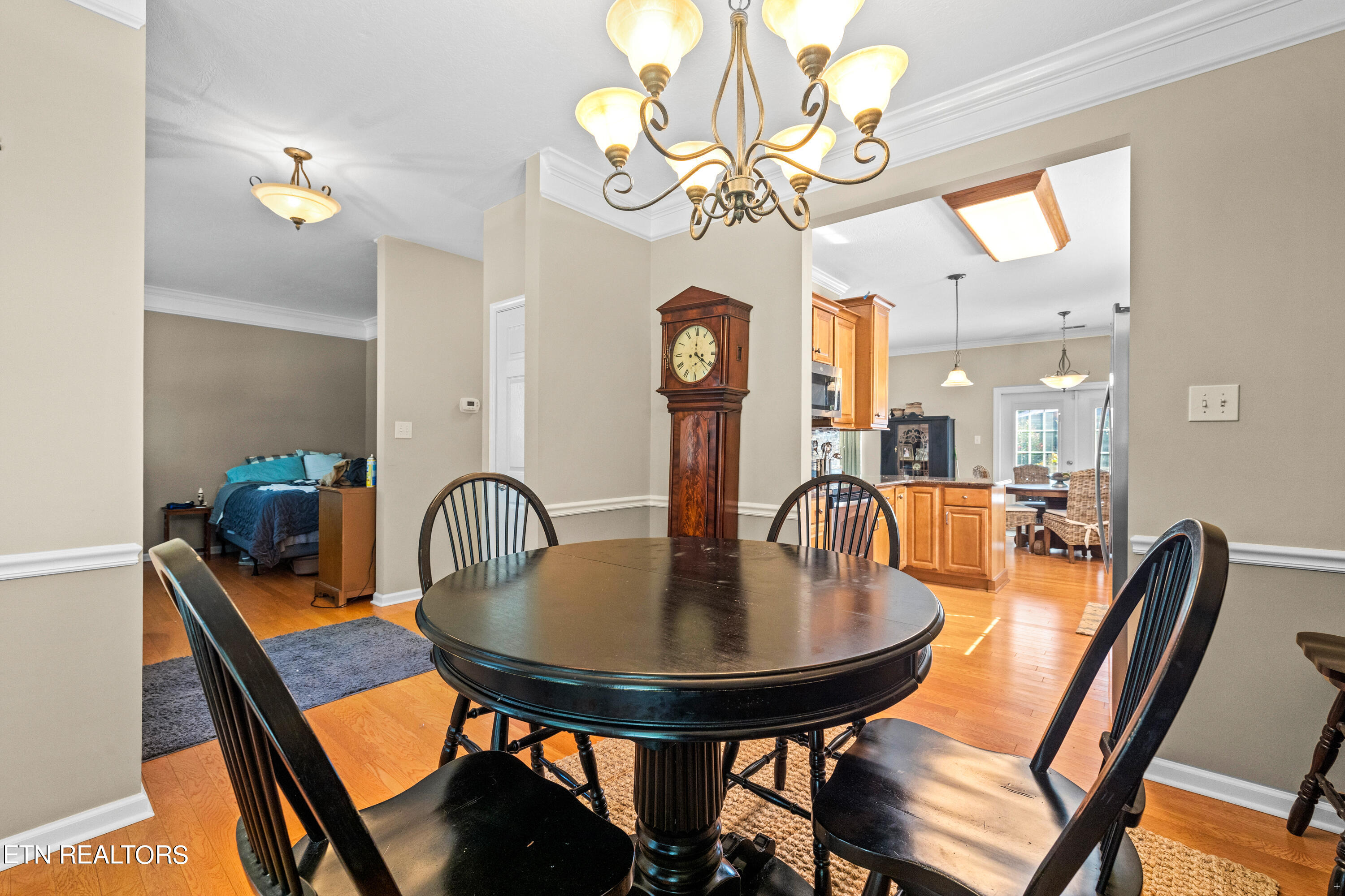 1304 Willowood Rd