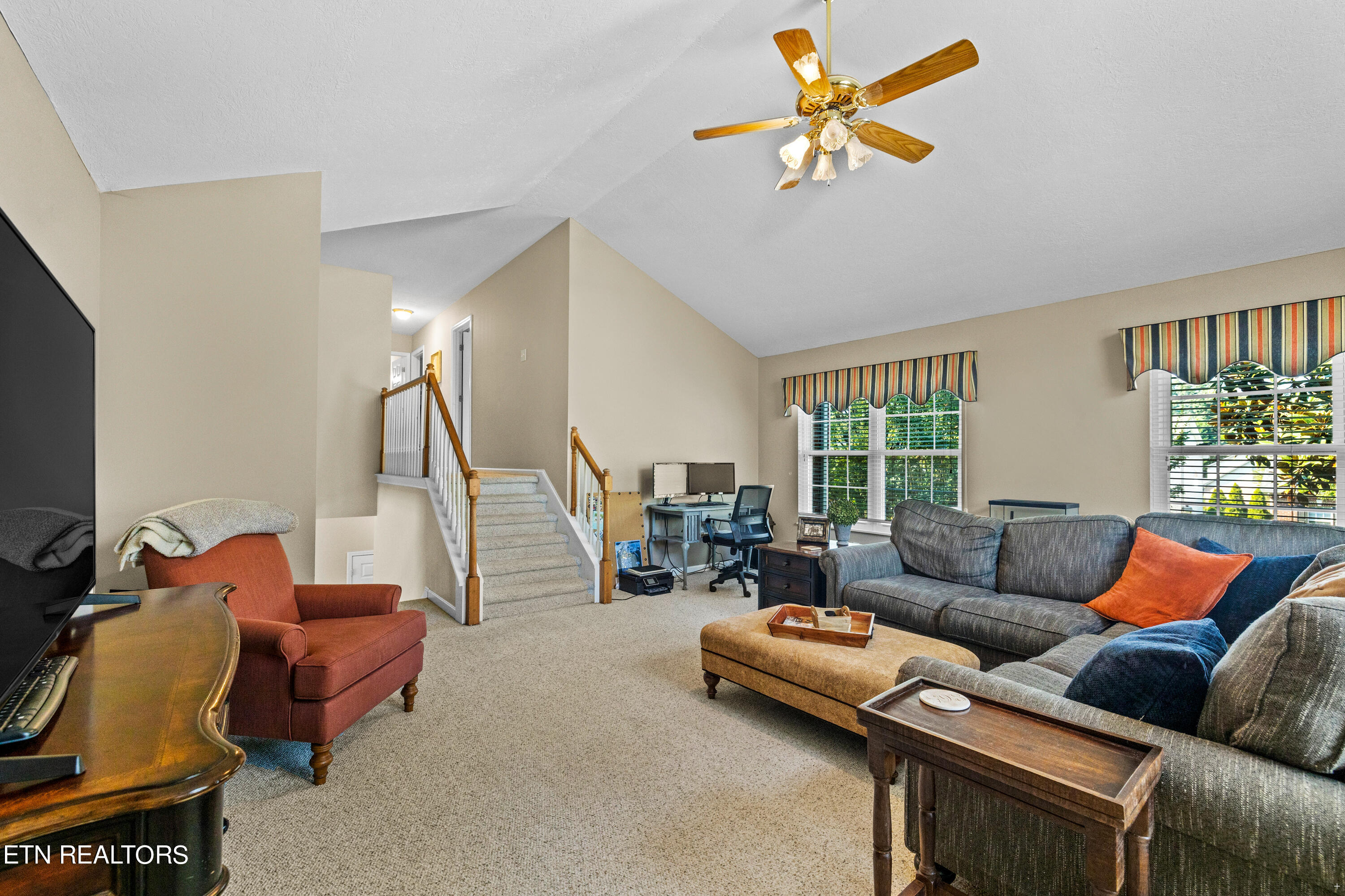 1304 Willowood Rd