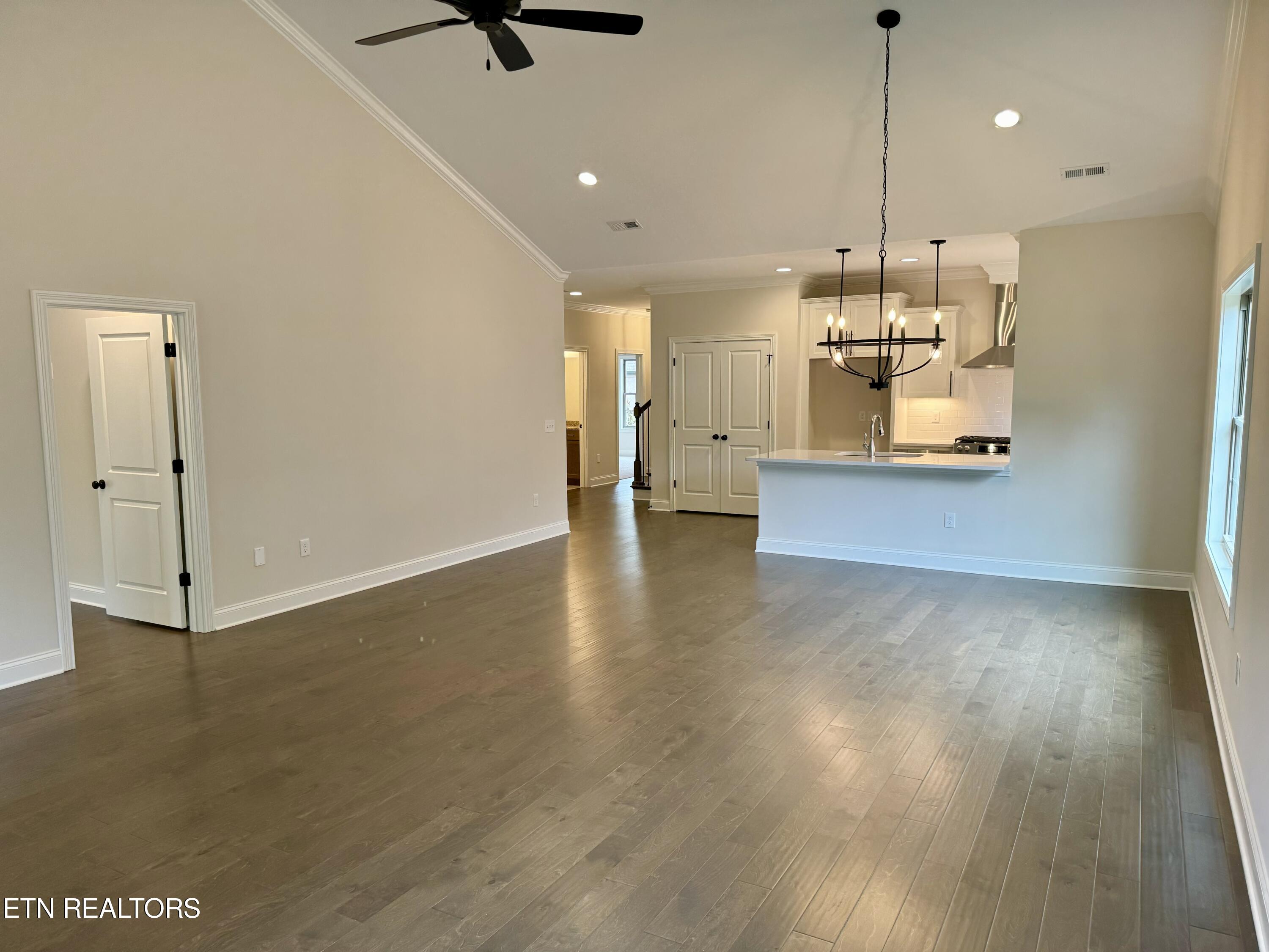 1029 Westland Creek Blvd
