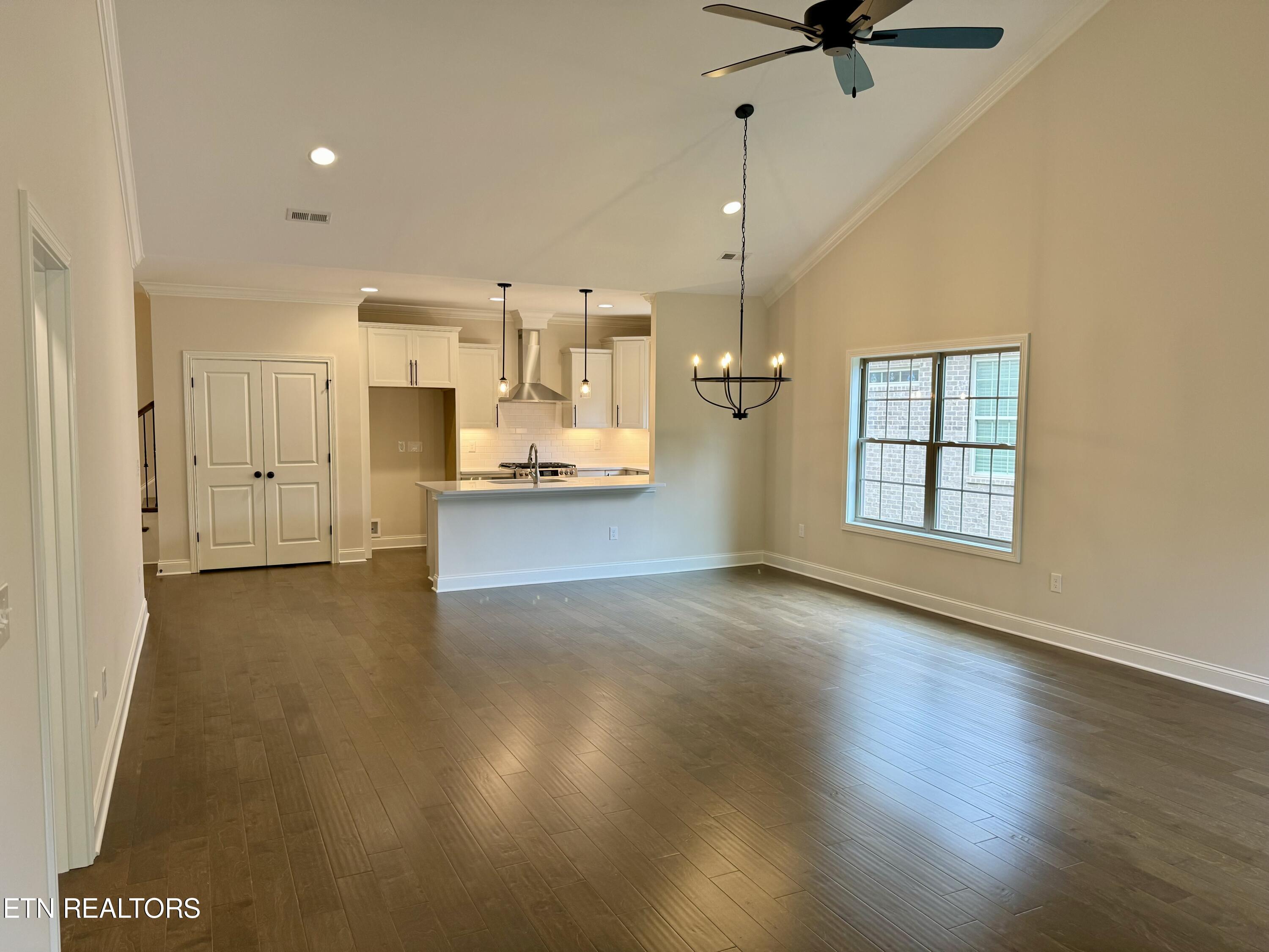 1029 Westland Creek Blvd