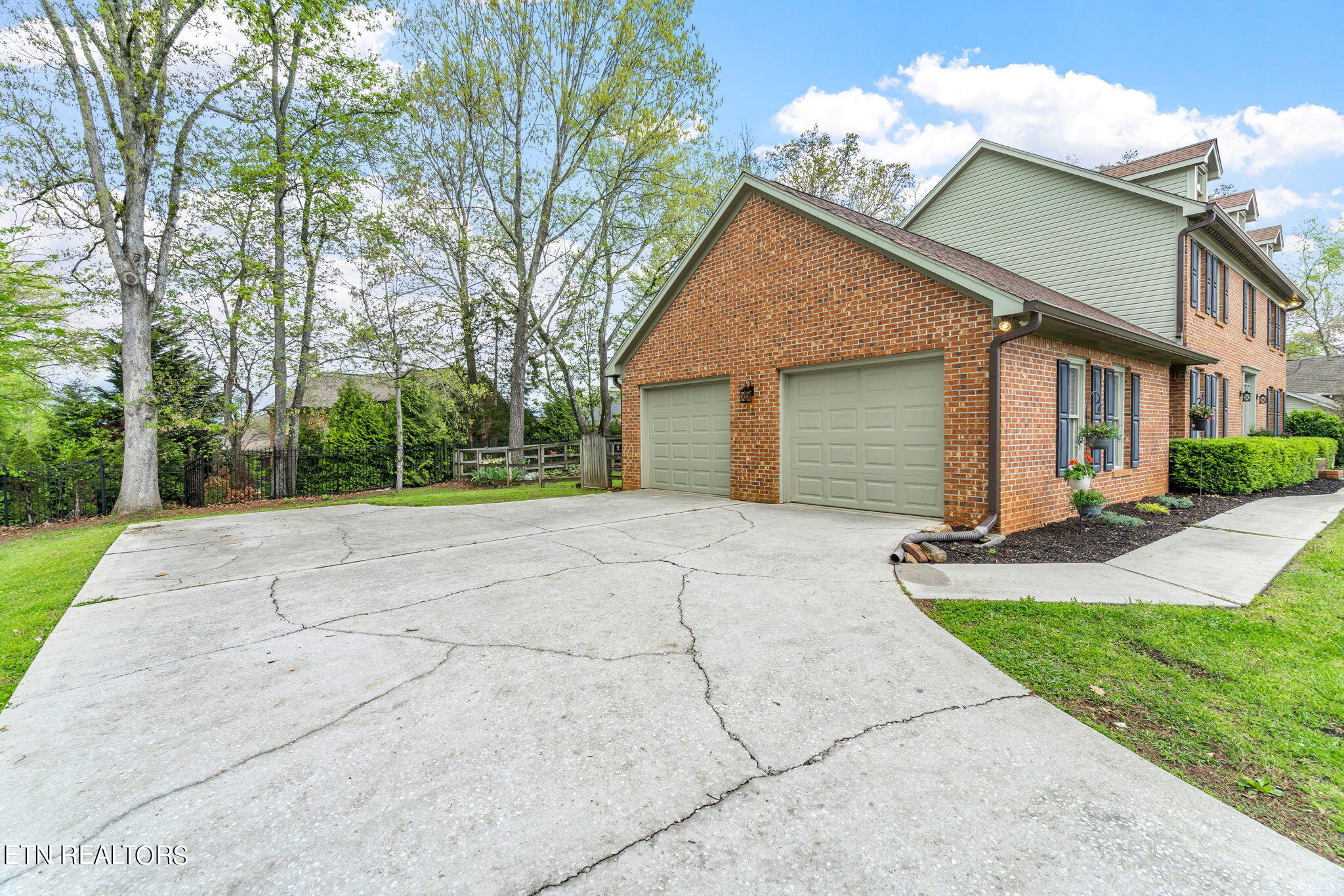 9217 Pine Brook Drive