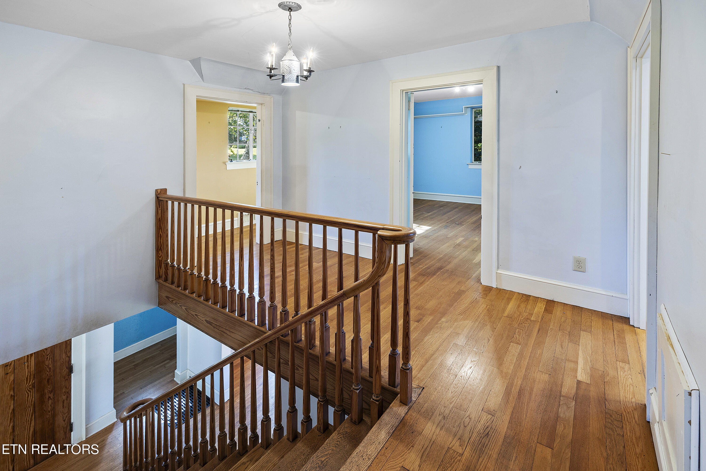 1002 E Nokomis Circle