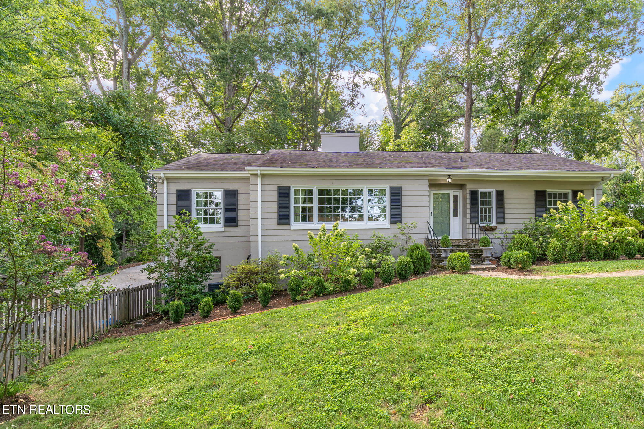 700 Hemlock Rd