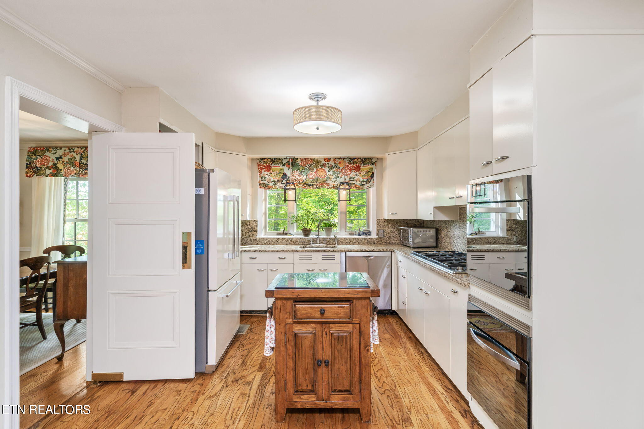 700 Hemlock Rd