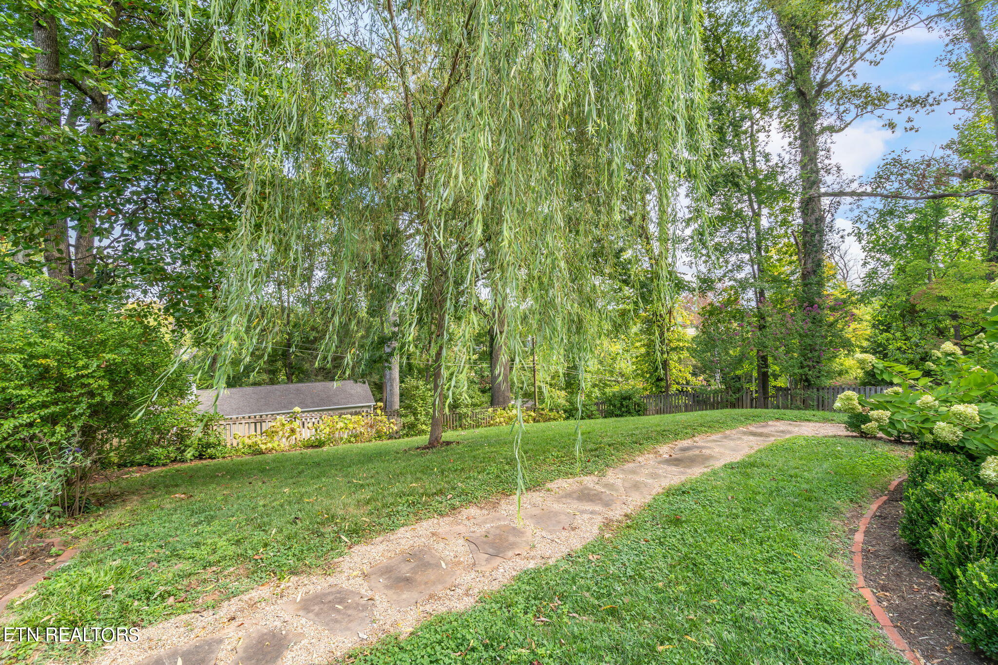 700 Hemlock Rd
