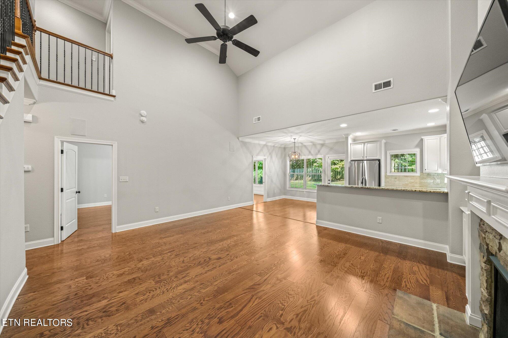 1616 Cottage Wood Way