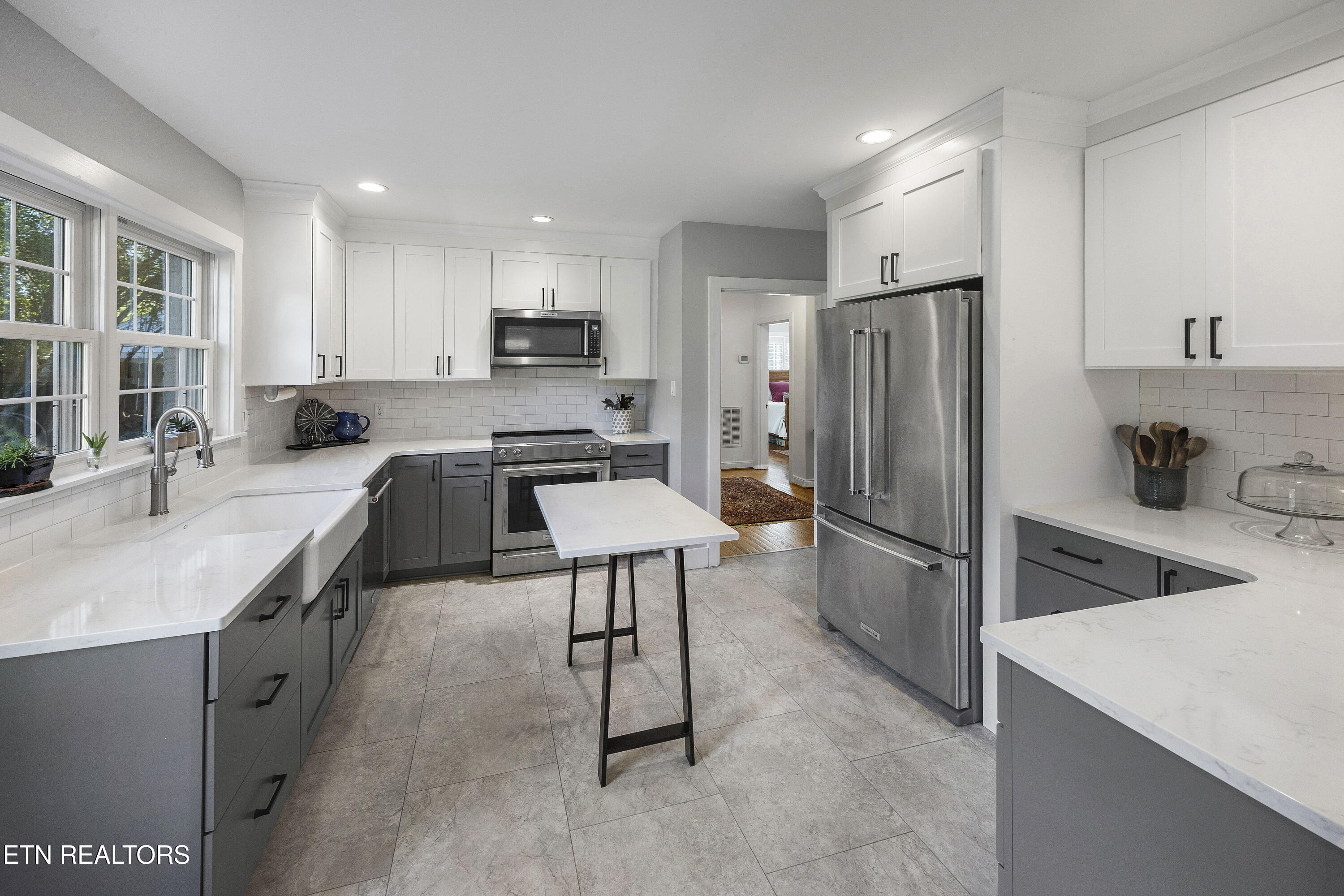 1537 Southgate Rd