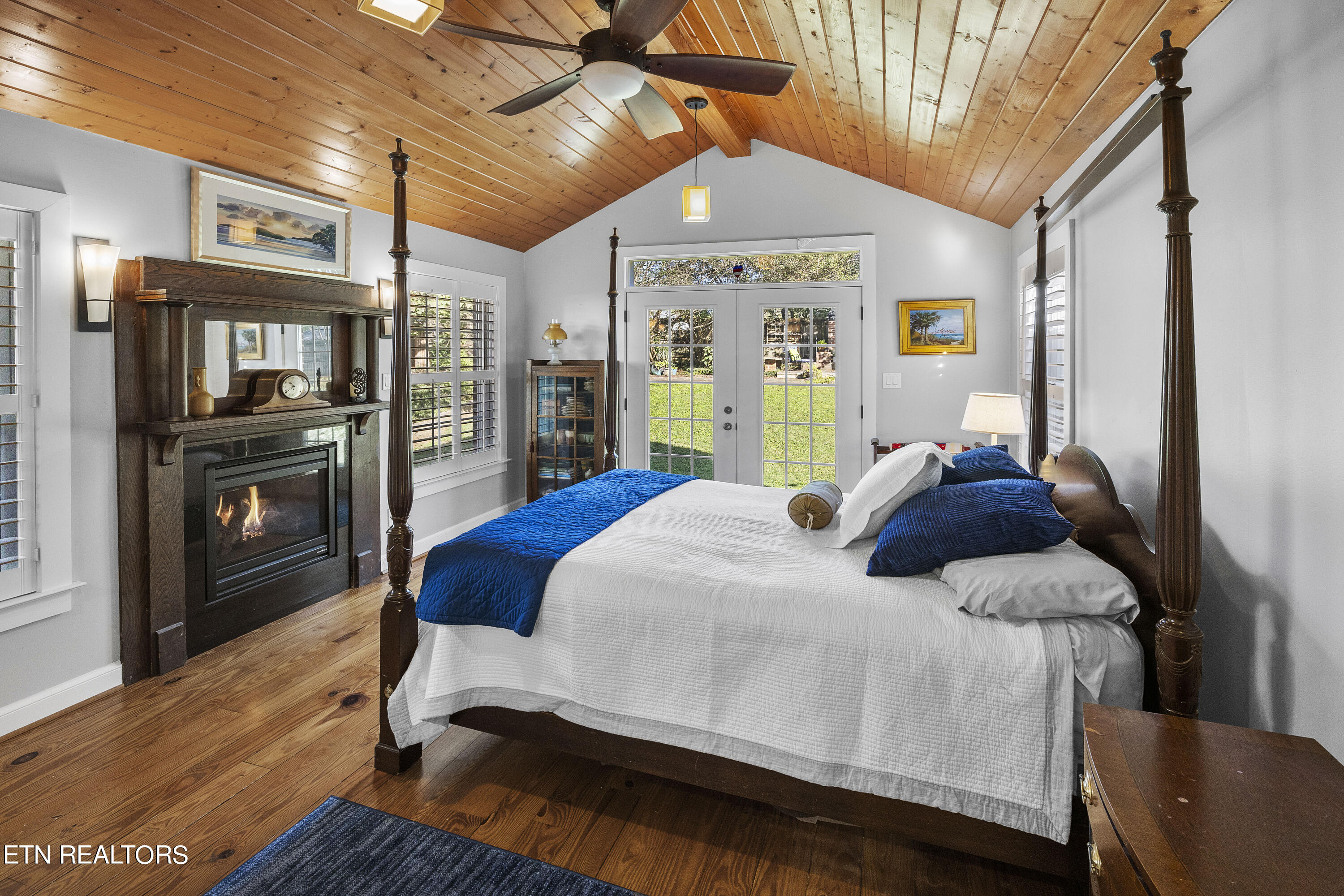 1537 Southgate Rd