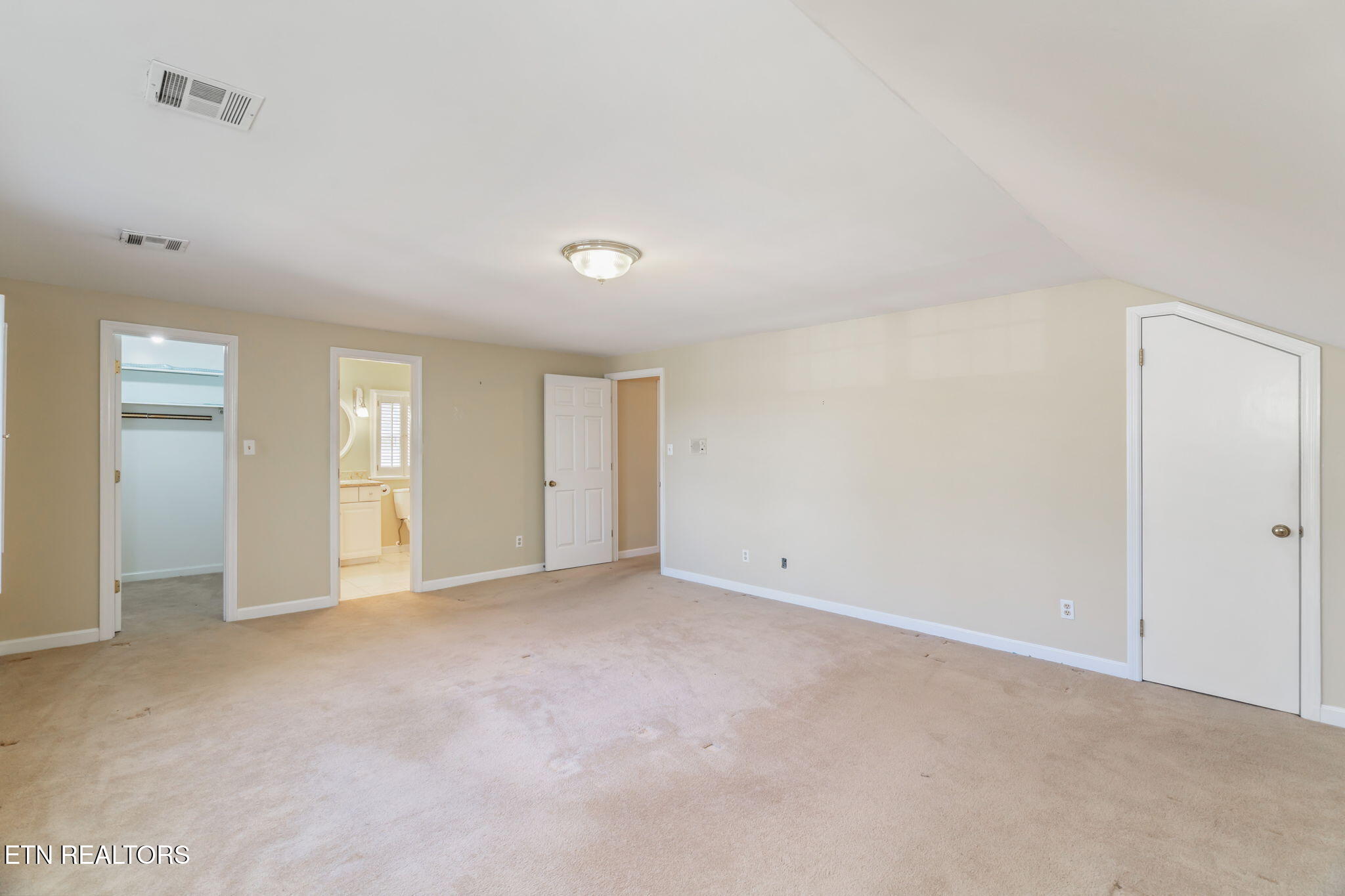 5324 Riverbriar Rd