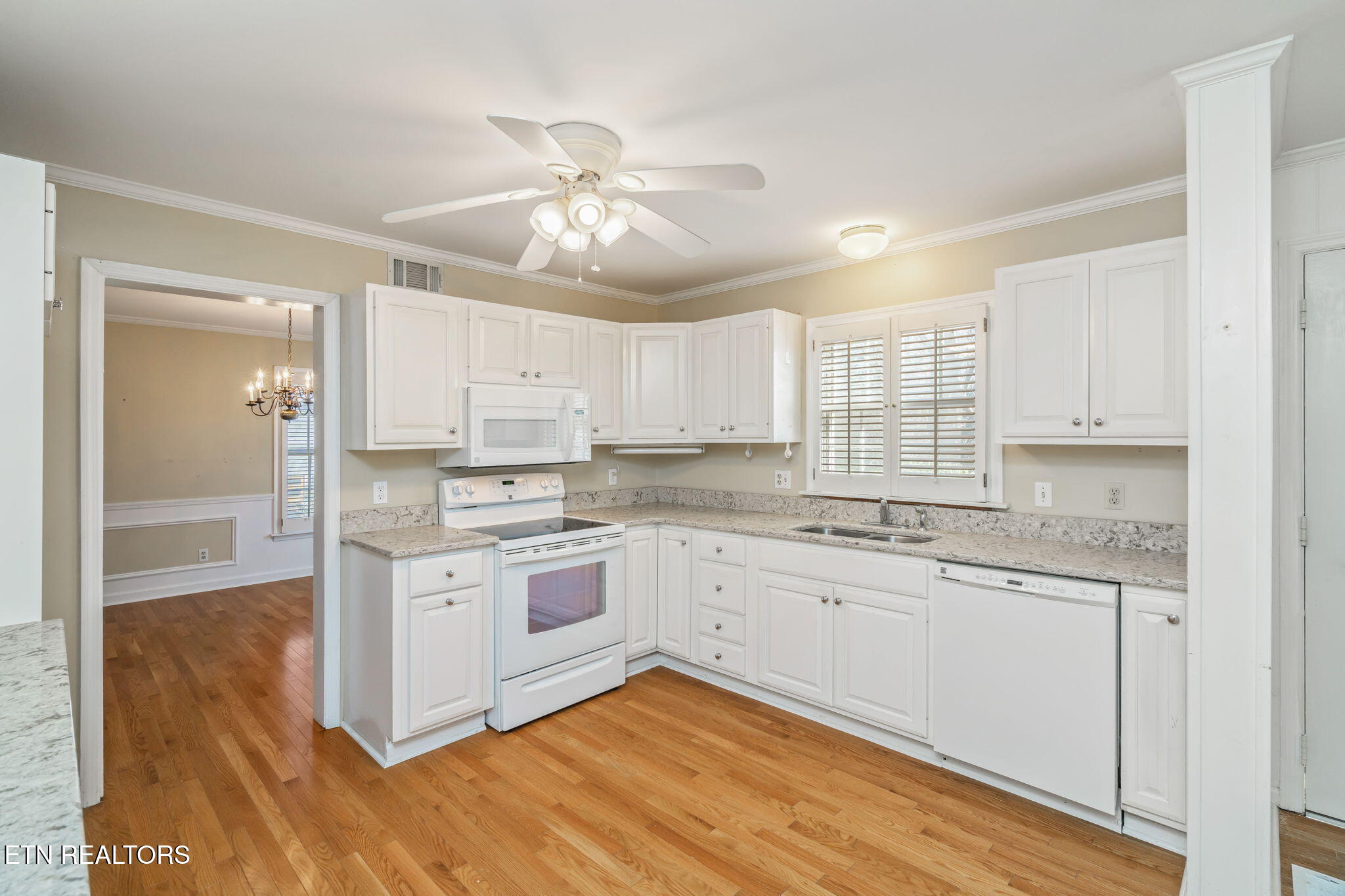 5324 Riverbriar Rd