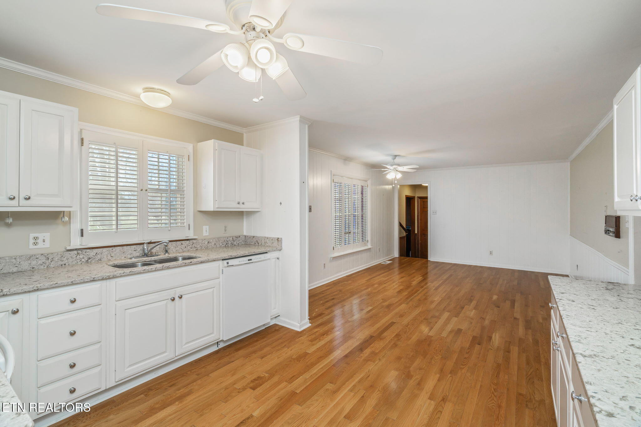 5324 Riverbriar Rd