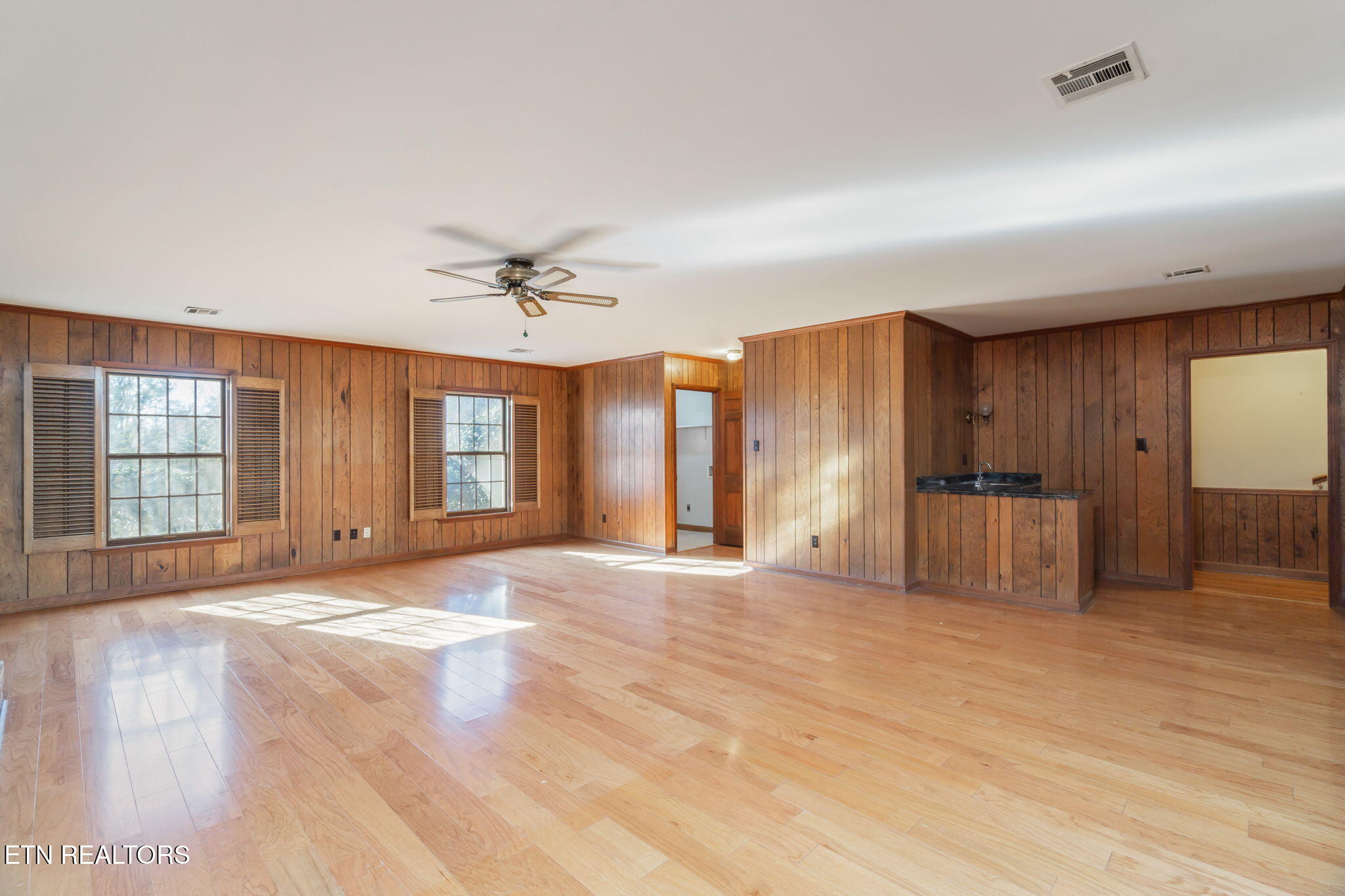 5324 Riverbriar Rd