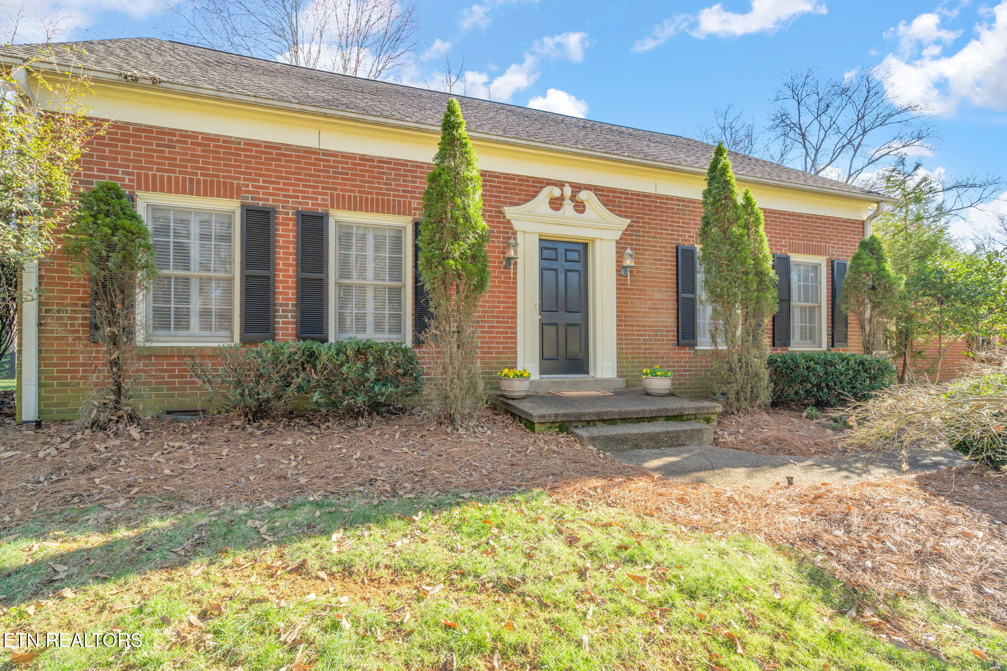 5324 Riverbriar Rd