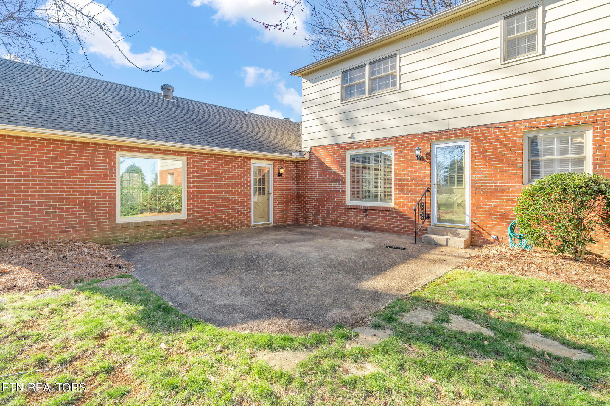 5324 Riverbriar Rd