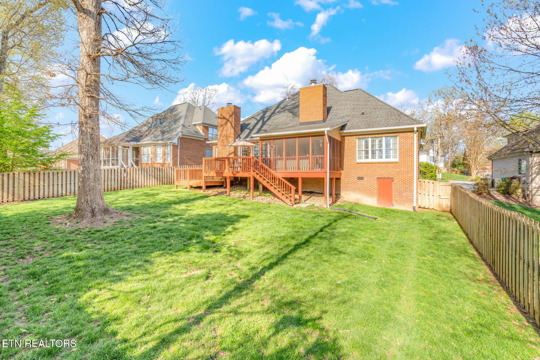 917 Vista Oaks Lane