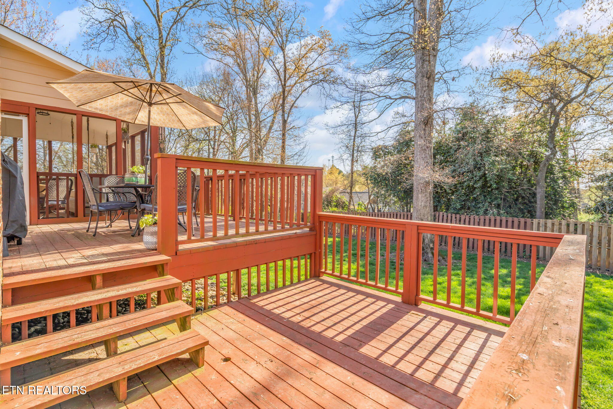 917 Vista Oaks Lane