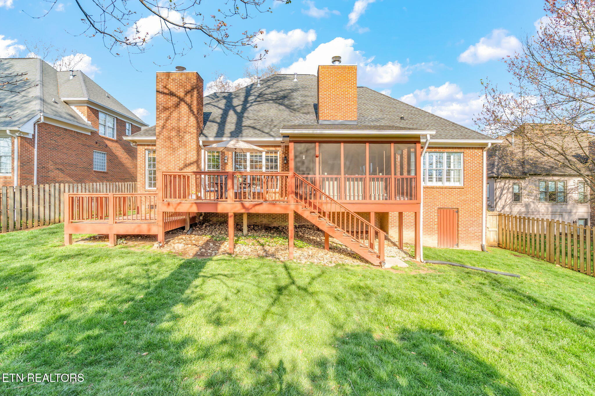 917 Vista Oaks Lane