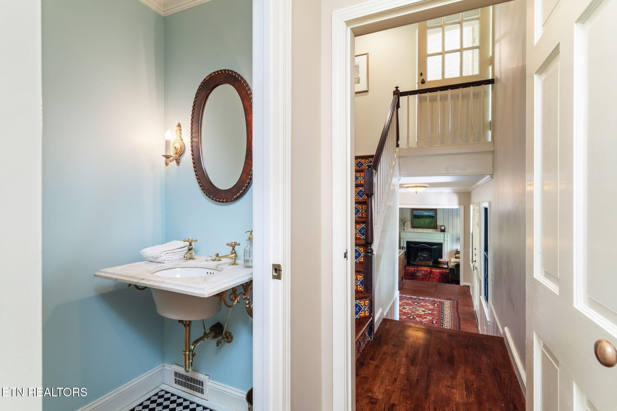 3567 SW Talahi Drive