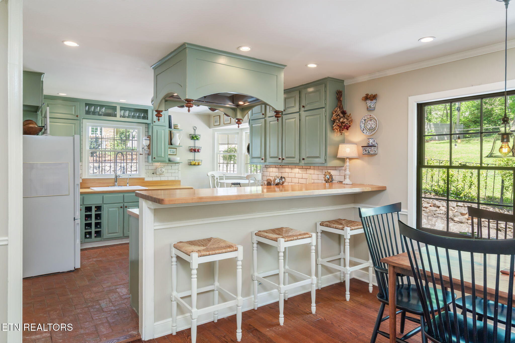 3567 SW Talahi Drive