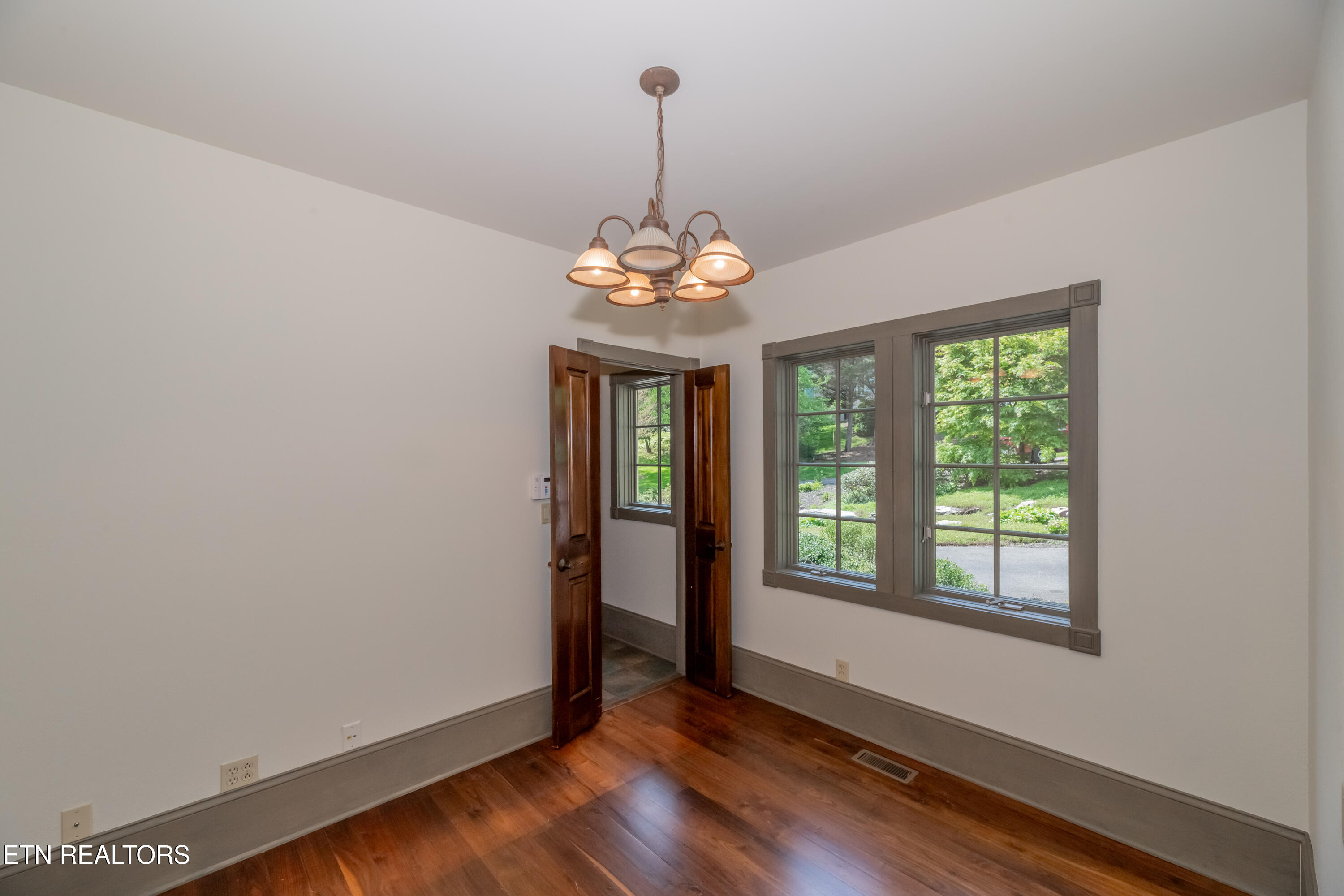 1052 Craigland Court