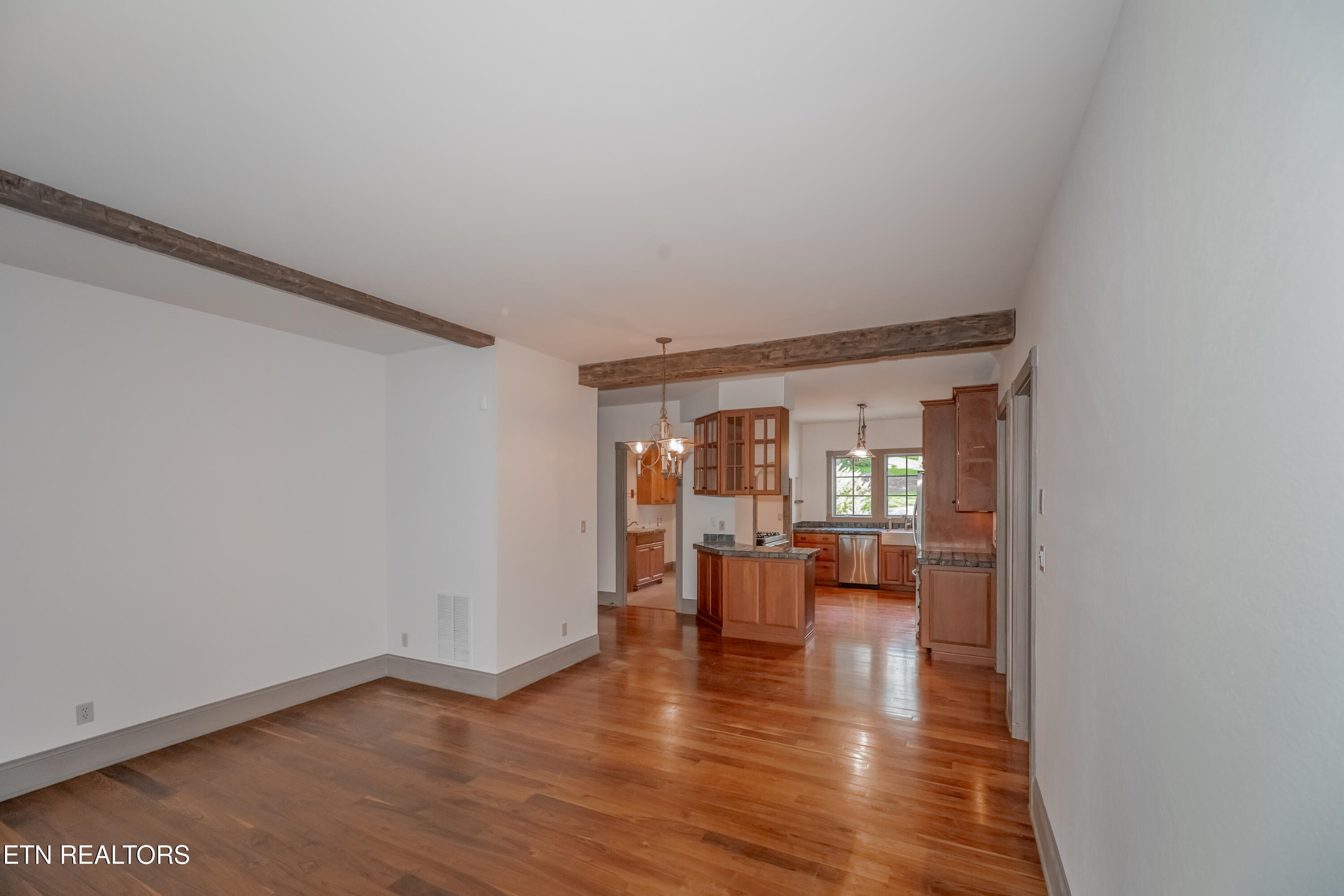 1052 Craigland Court