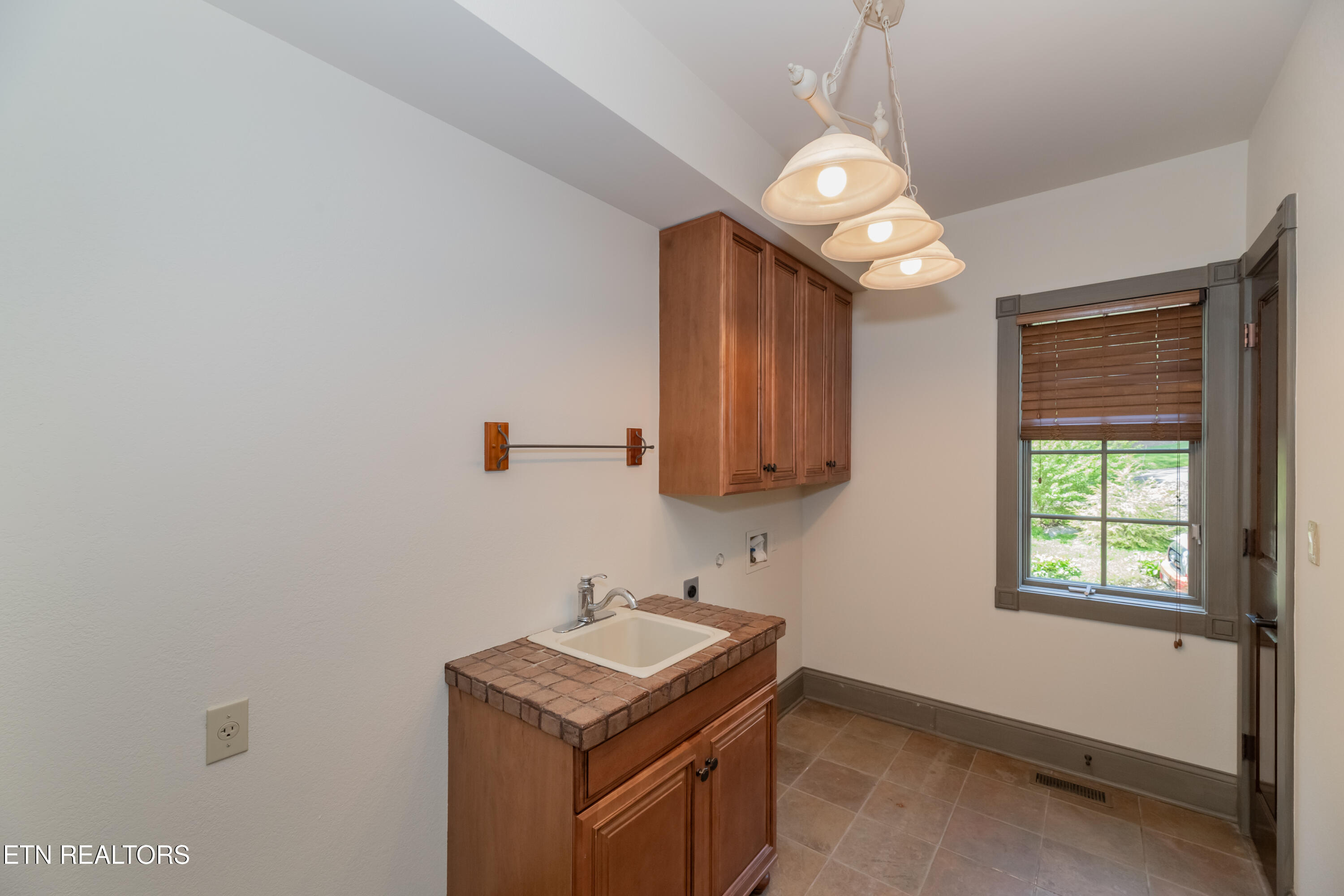 1052 Craigland Court