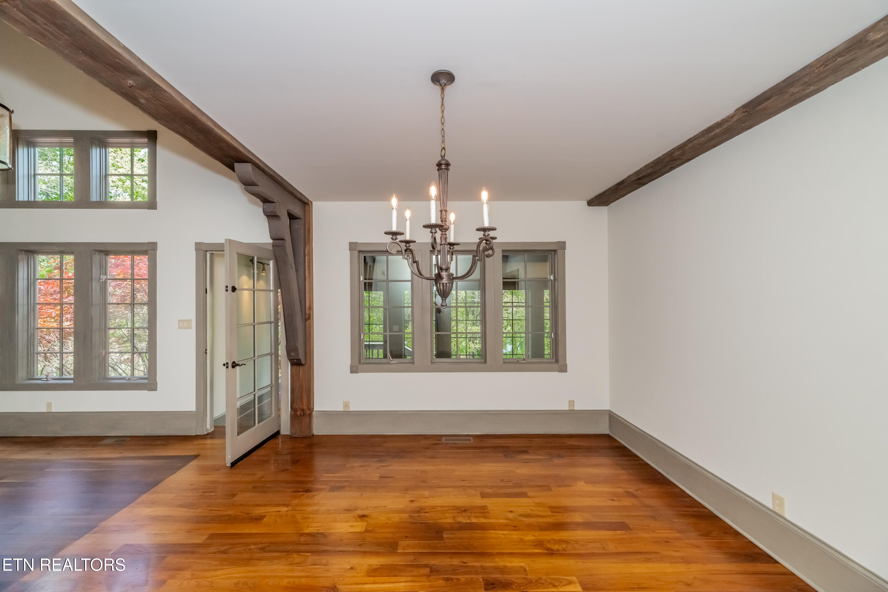 1052 Craigland Court